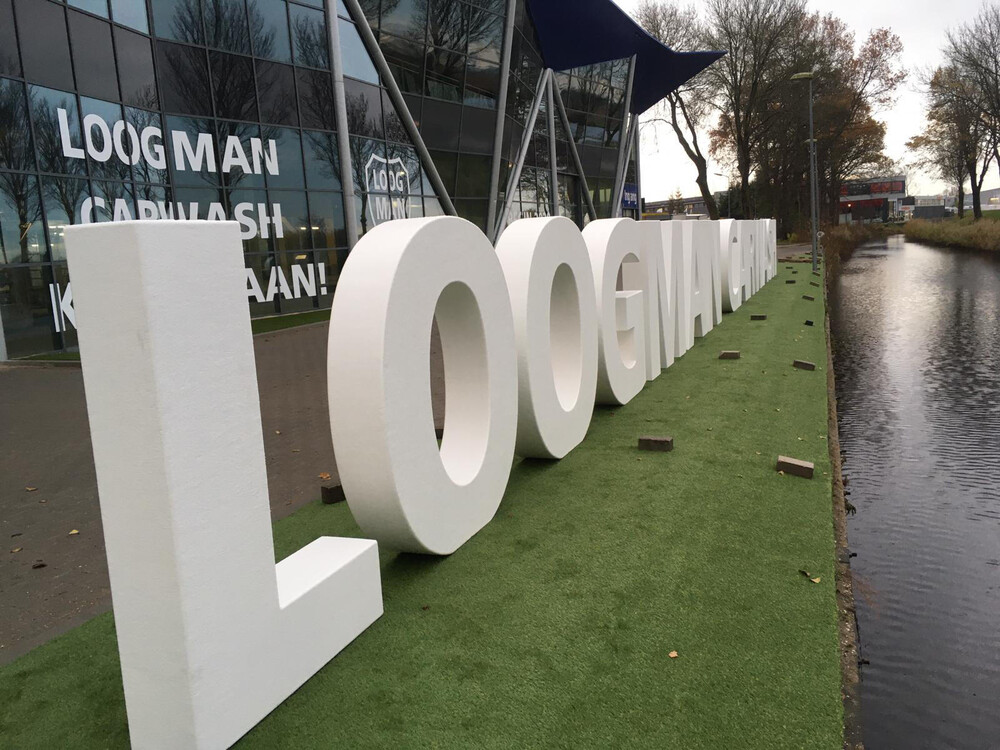 foto 3D letters voor Loogman Carwash