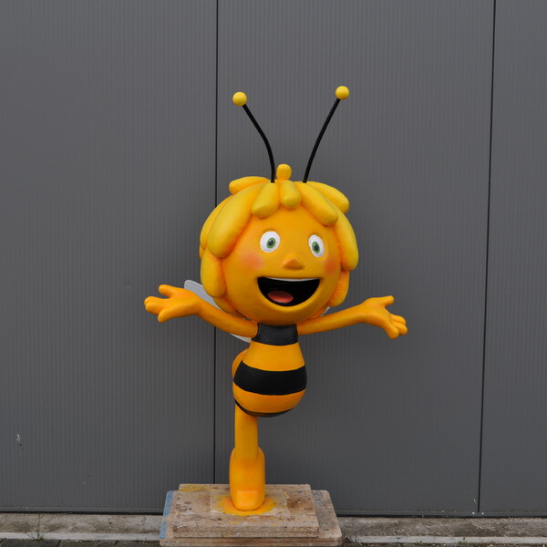 3D character Maja the Bee