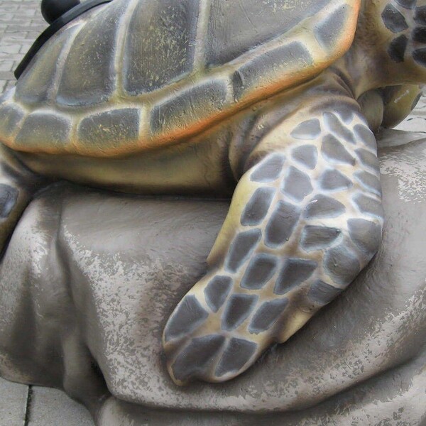 Resort Walensee glassfiber turtle 