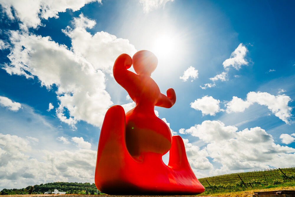 Müge Yilmaz, 'Goddess of Harvest', 2025 (photo: Lais Pereira)