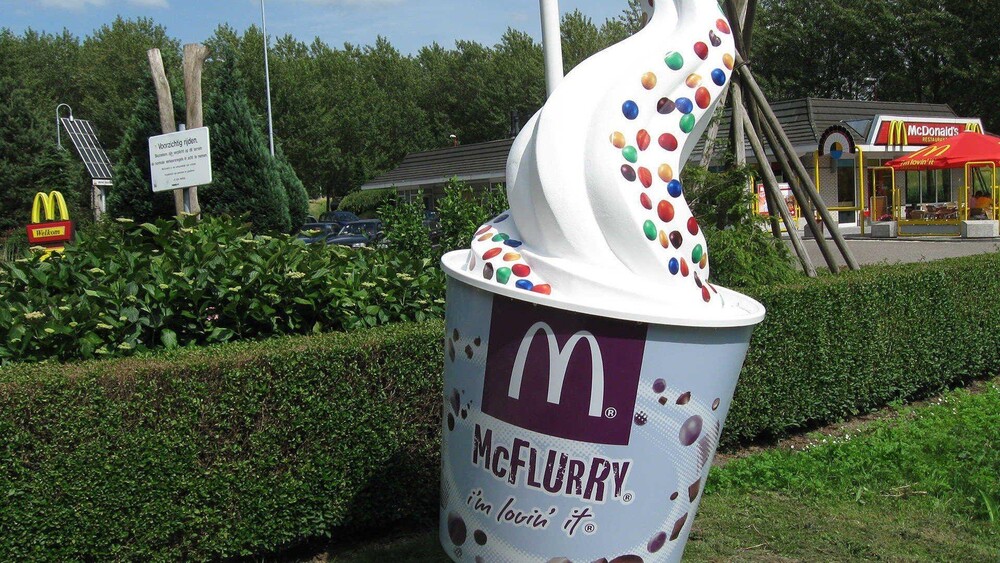 Blow Ups - Voor McDonalds realiseerden Blowups enkele McFlurry displays.