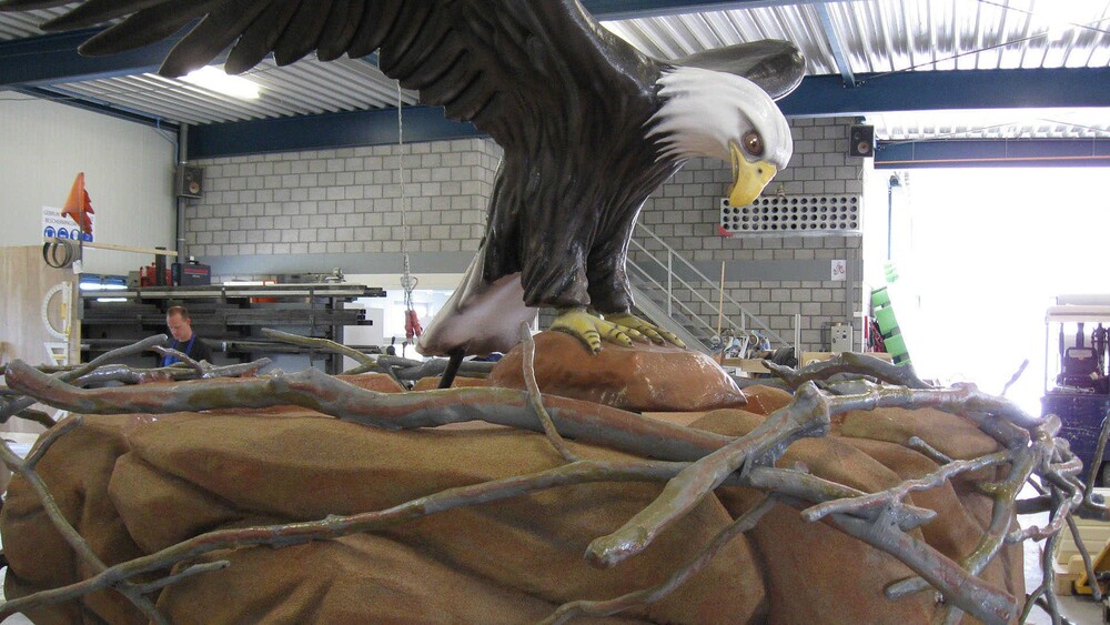 Groot vogelnest voor Avifauna