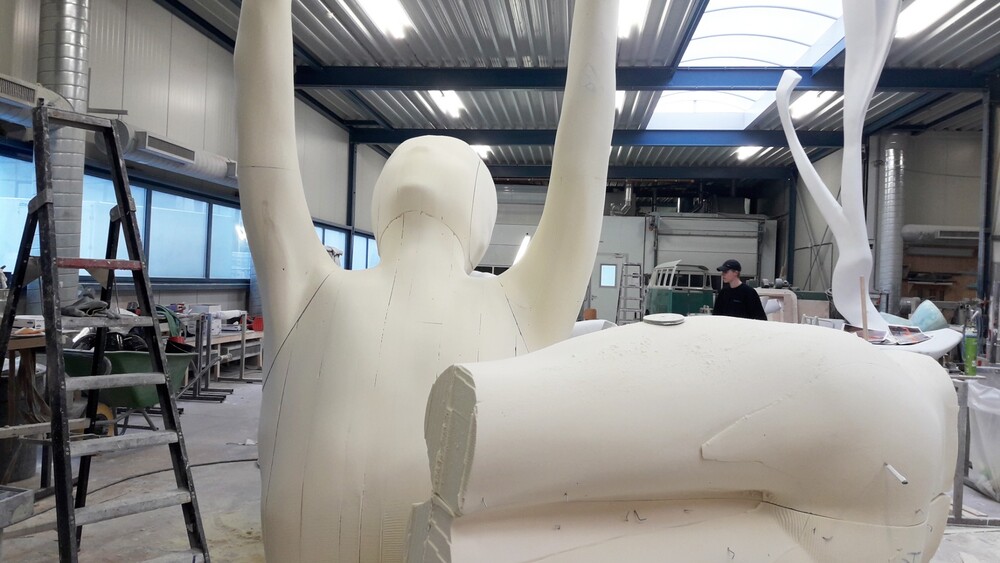 Large polyester statue by designer Florentijn Hofman. Produced for NEMO museum in Amsterdam.