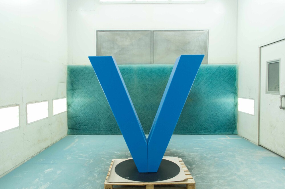 Grote 3D letter V