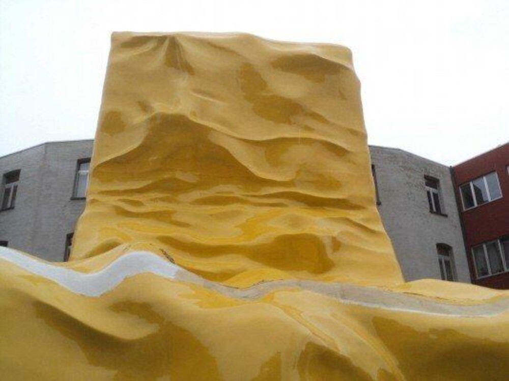 Blowups produced this huge sculpture for artist Nick Ervinck 