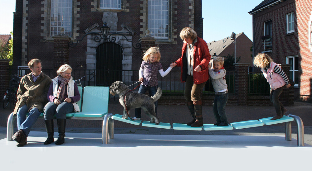 Straatmeubilair - Blowups maakte in voor Leonie Janssen meubilair in de openbare ruimte.