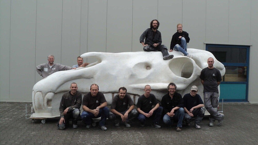 Speeltoestellen - Voor Gemeente Den Haag maakte Blowups een speeltoestel in de vorm van een enorme paardenschedel