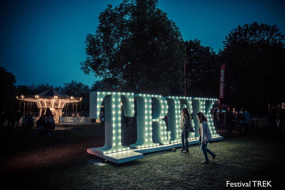 foto 3D Letters TREK Food Truck Festival