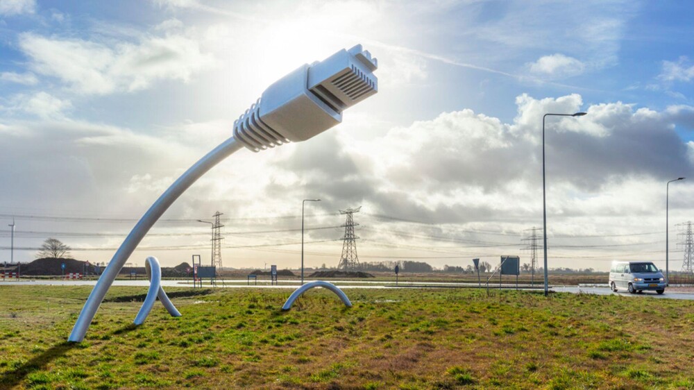 foto Giant cable Eemshaven