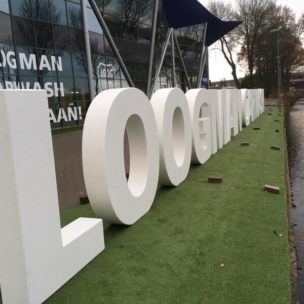 3D letters voor Loogman Carwash