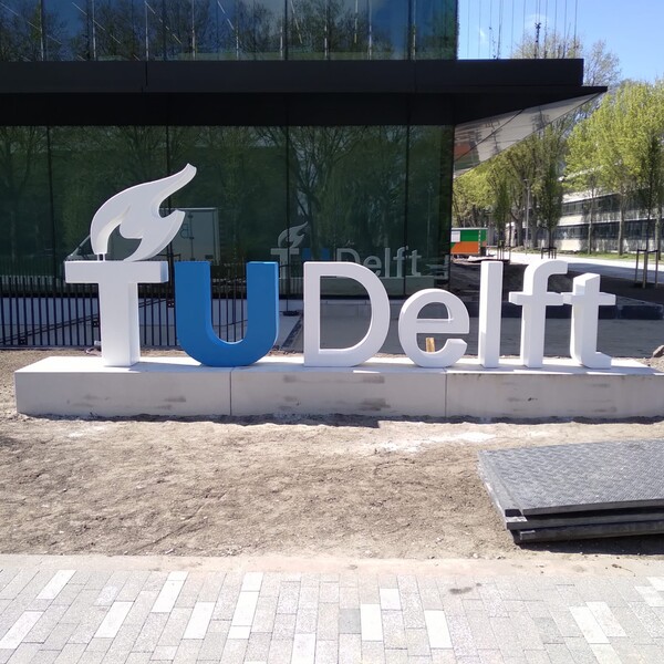 TU Delft XL 3D letters